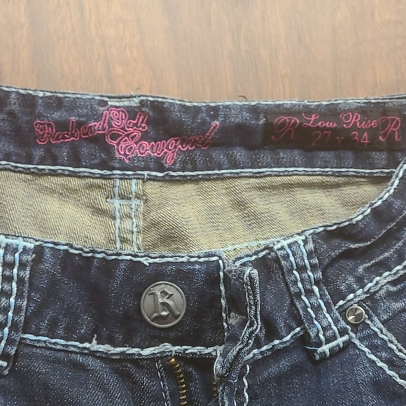 Rock and Roll Cowgirl - Picture 1 of 3